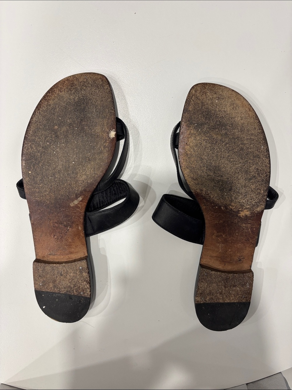 Manolo Blahnik Open Toe Sandals Size 381/2 - Picture 4 of 7